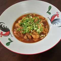 A picture of Udang Saus Mentega.
