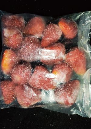 A picture of Frozen Strawberry 🍓🍓.
