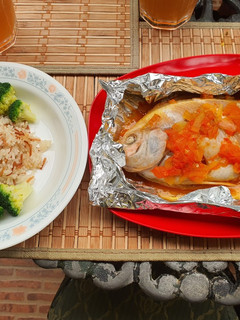 Una foto de Mojarra al papillote