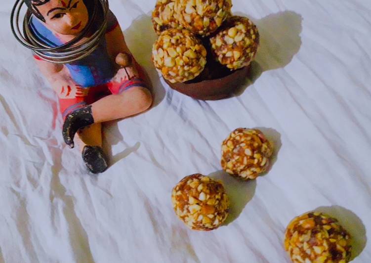 Recipe of Ultimate Peanut ladoo