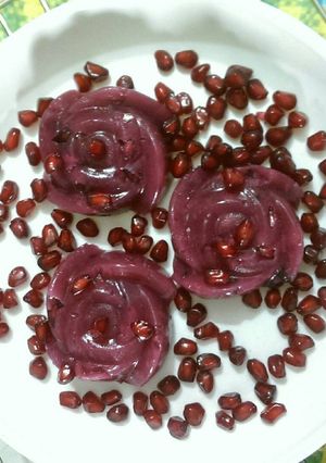 A picture of Pomegranate delight.