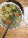 Rica sopa De pollo fácil de preparar