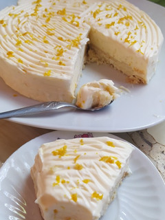 Una foto de Cheesecake Helado Lemon Pie / Torta Helada de Limón