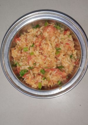 फ्राई चावल (Fry chawal recipe in Hindi) रेसिपी मुख्य फोटो