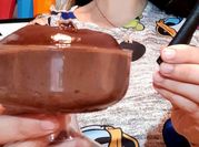 Una foto de flan en microondas