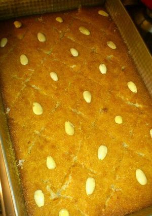 A picture of Harisa - semolina cake هريسة.