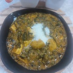 A picture of Paneer green peas methi malai.