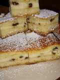 Torta versata con ricotta e gocce di cioccolato