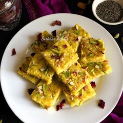 A picture of Milk Powder Chia Burfi.