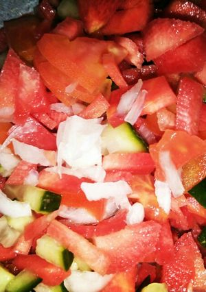 A picture of Kachomar Salad.