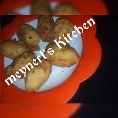 A picture of YamBalls.