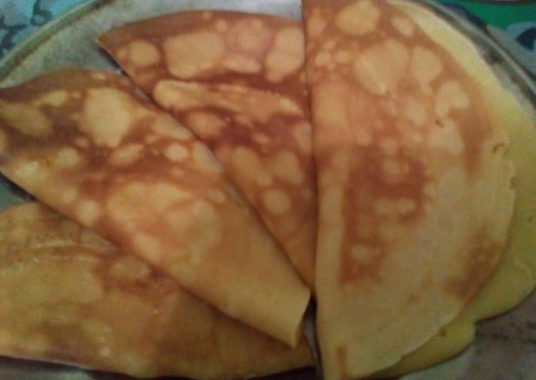 Resep Crepes Pisang Lembut Sederhana yang Enak