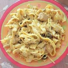 تاقليتال بدجاج والكريمة🍝-レシピのメイン写真