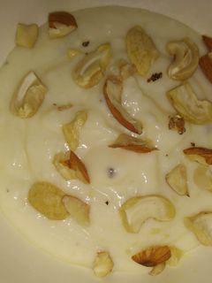 श्रीखंड (Shrikhand recipe in hindi) रेसिपी मुख्य फोटो