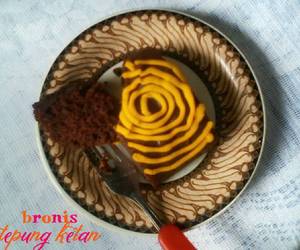 Masakan Populer Bronis tepung ketan putih kukus Yummy Mantul Masakan Populer Bronis tepung ketan putih kukus Yummy Mantul