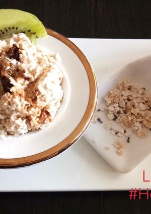 A picture of Overnight Oats.
