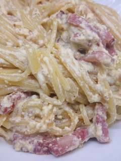 Una foto de Espaguetis a la carbonara