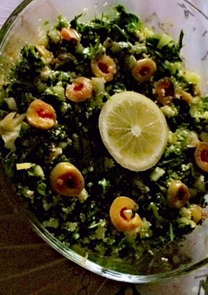 صورة لوصفة سلطة تبولة سهلة ولذيذة 🥰🌸