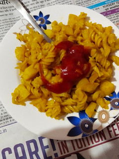 पास्ता (Pasta recipe in Hindi) रेसिपी मुख्य फोटो