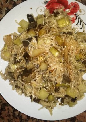 Una foto de Pasta con vegetales