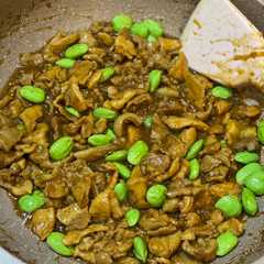 A picture of Babi pete kecap.