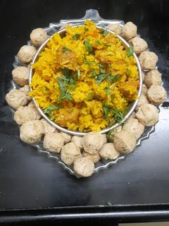 सोया पुलाव (Soya Pulao Recipe In Marathi) रेसिपी चे मुख्य फोटो
