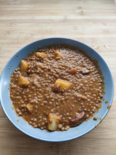 Una foto de Lentejas con chorizo (para chuparse los dedos)