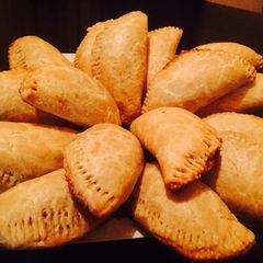 A picture of Meat pie.