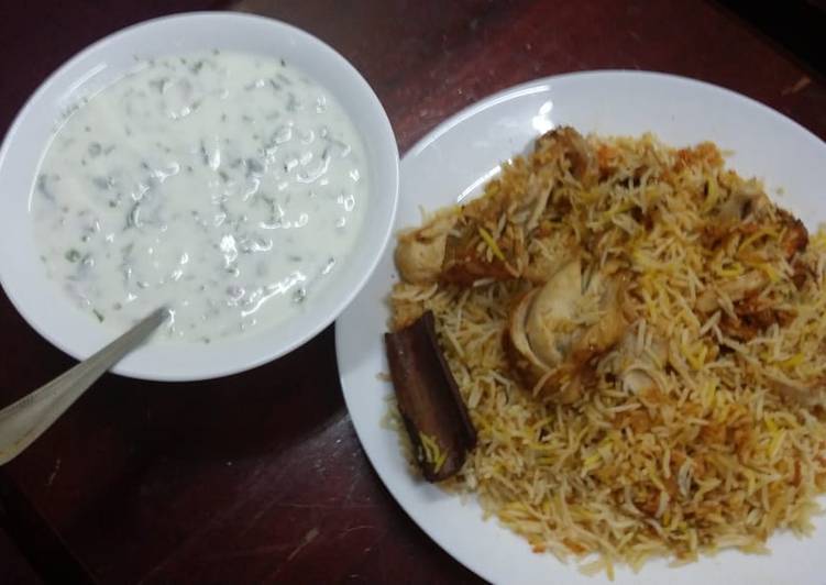 Awadhi Chicken Biryani
