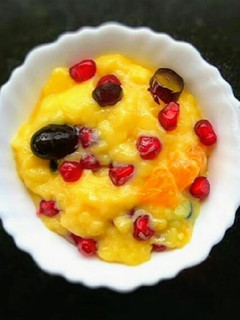 ஃப்ரூட் கஸ்டர்டு (Fruit Custard Recipe in Tamil) செய்முறை முக்கிய புகைப்படம்
