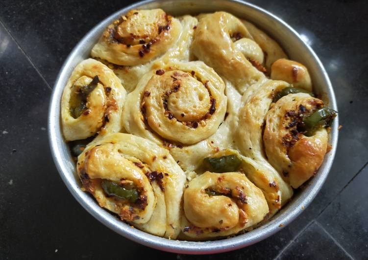 Cheese-Garlic rolls