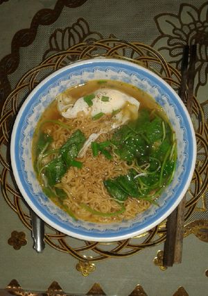 Hình của món Mì trứng thần thánh :))).