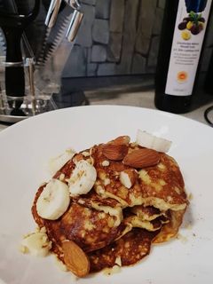 Φωτογραφία της συνταγής Pancakes με τρία υλικά !