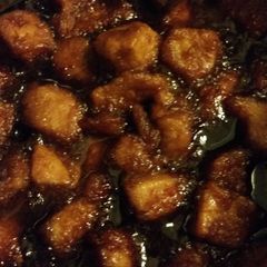 A picture of Slow Cooker General Tso's Chicken.