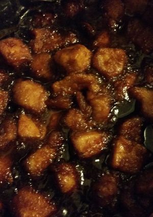 A picture of Slow Cooker General Tso's Chicken.