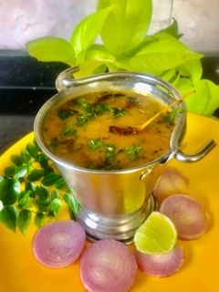 ढाबा स्टाईल दाल फ्राय (dal fry recipe in marathi) रेसिपी चे मुख्य फोटो 