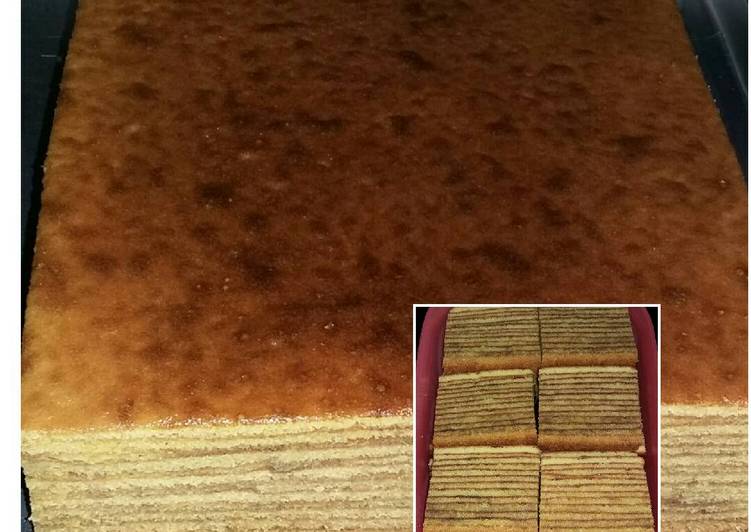 Lapis legit lembut dan irit telur