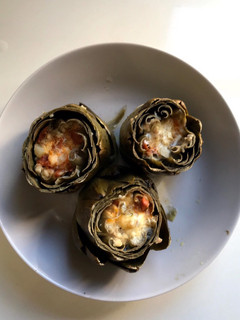 Una foto de Alcachofas rellenas, receta de mi madre