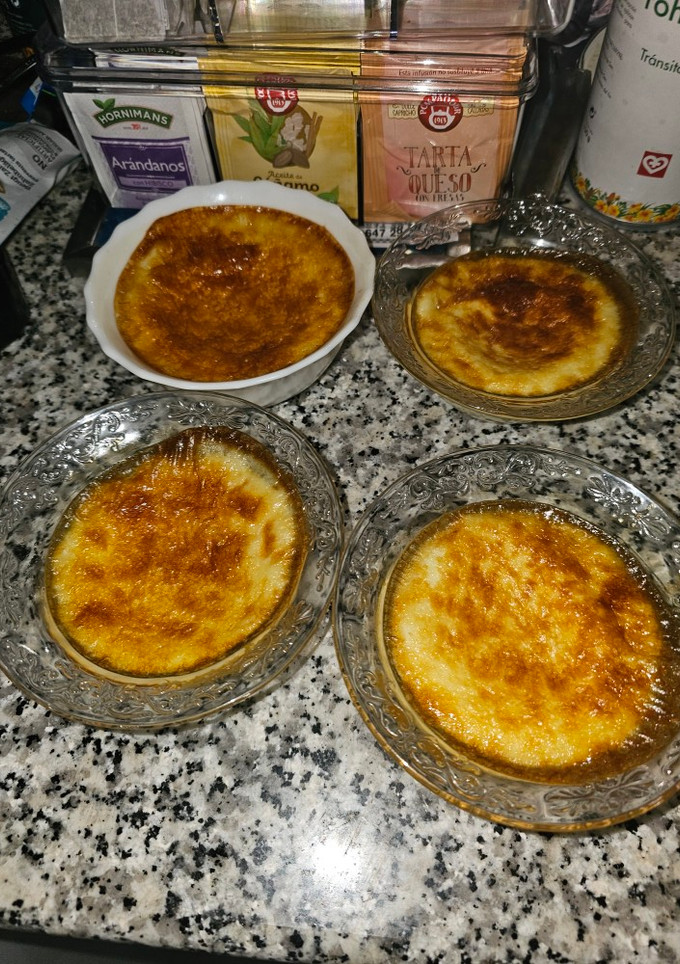 Una foto de Flanes sabor vainilla y naranja en airfryer