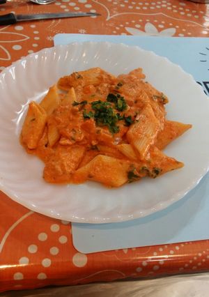 Una foto de Mostacholes con salsa de Atún