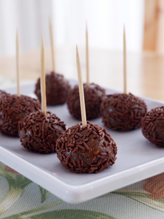 Foto resep Bola Bola Coklat Biskuit Marie