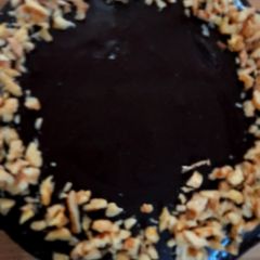 A picture of No bake chocolate cake.
