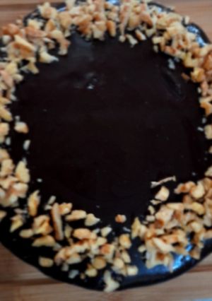 A picture of No bake chocolate cake.