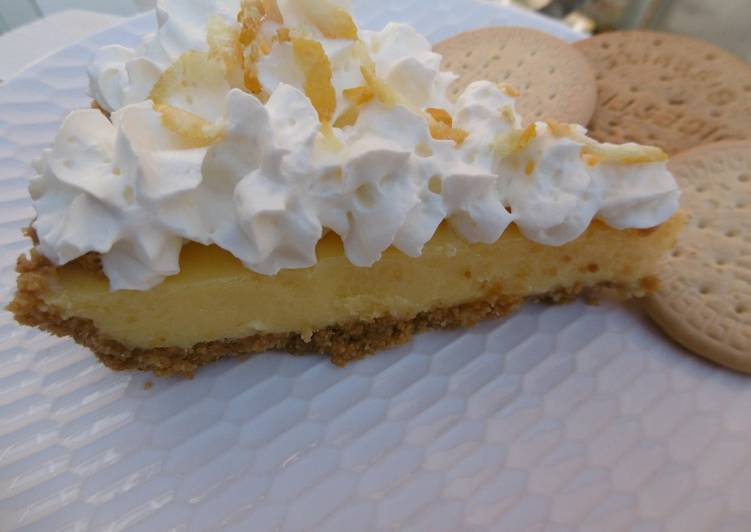 Steps to Make Favorite Refreshing Lemon Pie