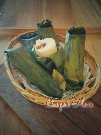 Cara Gampang Menyiapkan Lemper Isi Abon Yang Rasanya Juara Banget