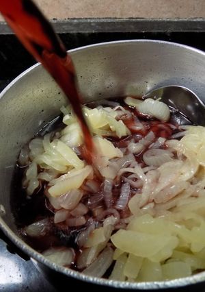 Una foto de Cebollas al vino tinto