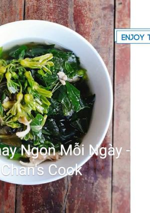 Hình của món Canh tập tàng chay (canh rau lộn xộn).