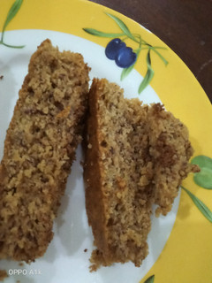A picture of Gluten free banana bread.