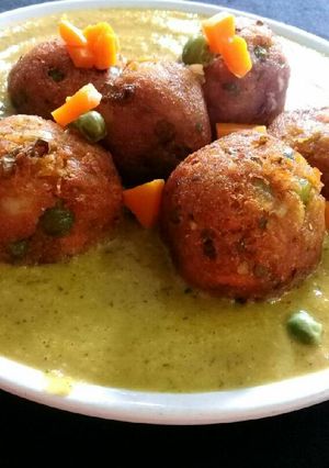 A picture of Vegetable (mix) kofta curry...