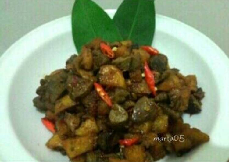 Cara Gampang Membuat Sambel Goreng Kentang Ati Ampela, Sempurna